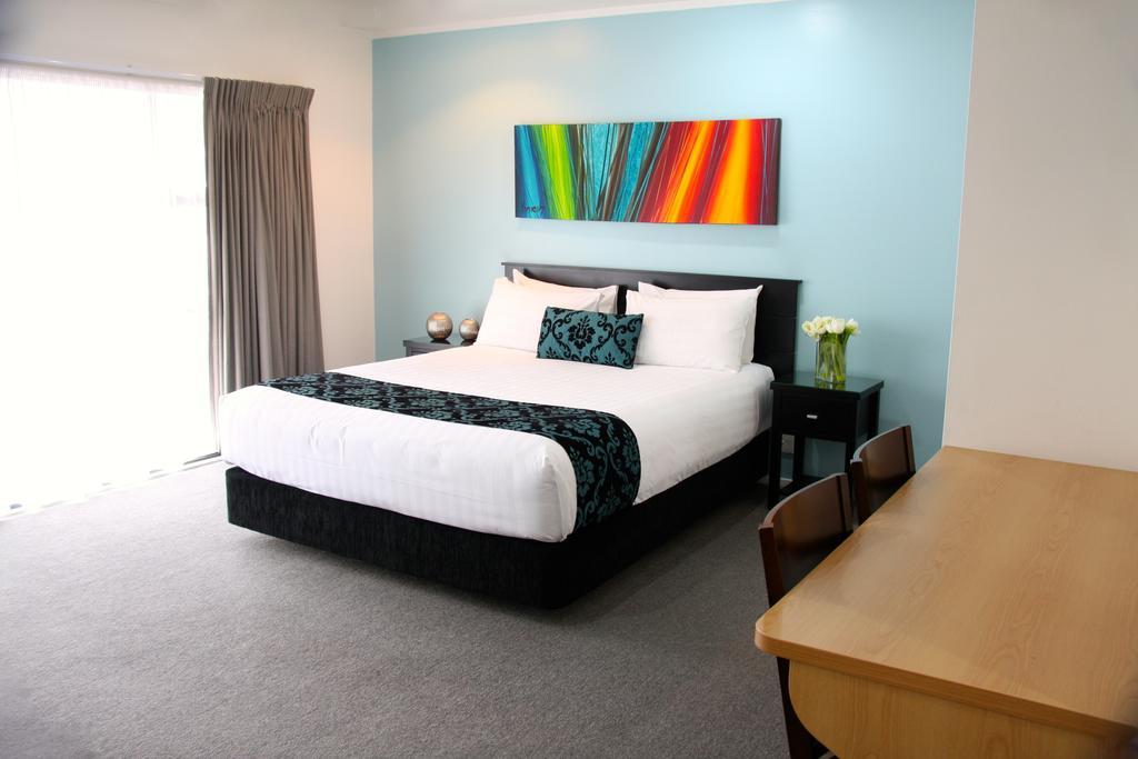 Motel Camelot On Ulster Hamilton Habitación foto
